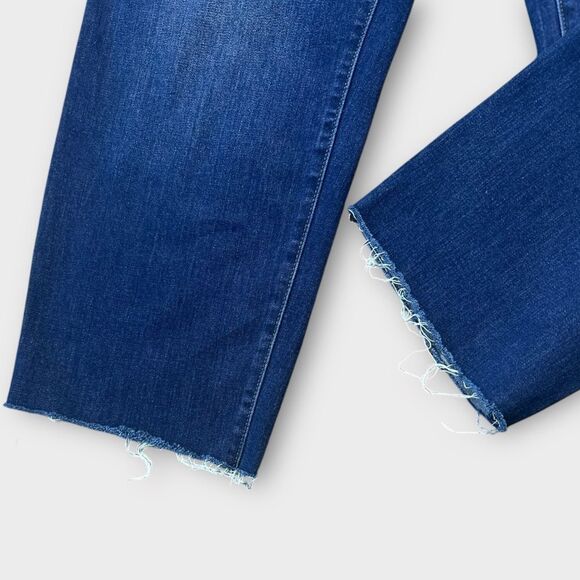 Old Navy Jeans Women's 22 Short Power Slim Straight Mid Rise Medium Wash Denim - Picture 3 of 7